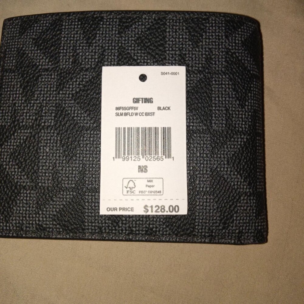 Michael Kors Men's Wallet - Picture 7 of 7